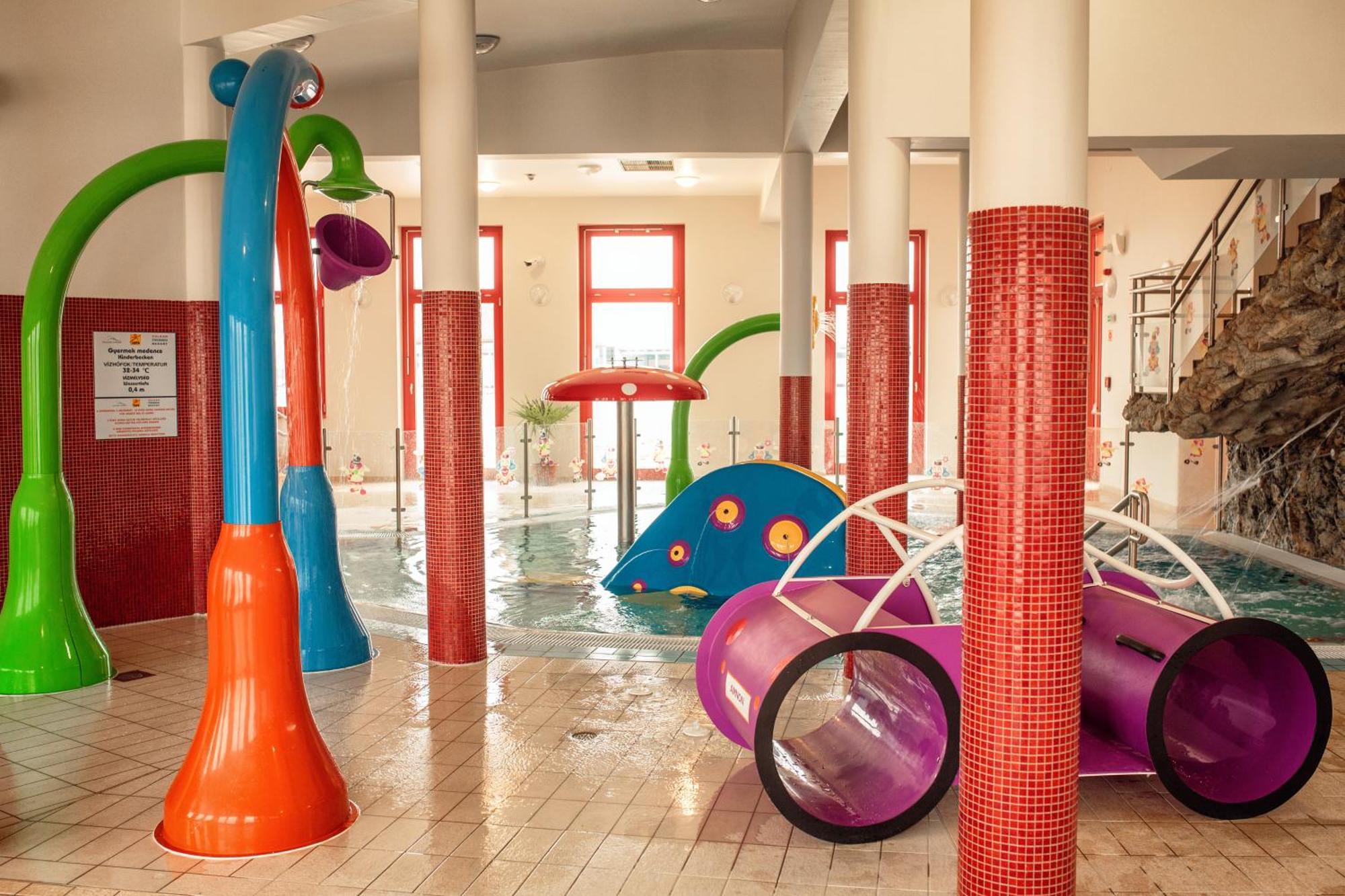Vulkan Wellness Hotel & Camping แซลเดอมักล์ ภายนอก รูปภาพ