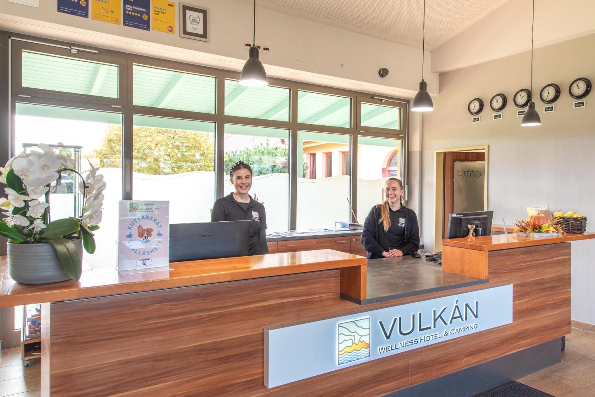 Vulkan Wellness Hotel & Camping แซลเดอมักล์ ภายนอก รูปภาพ